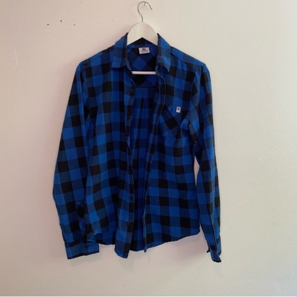 DC Men's Blue and Black Plaid Shirt